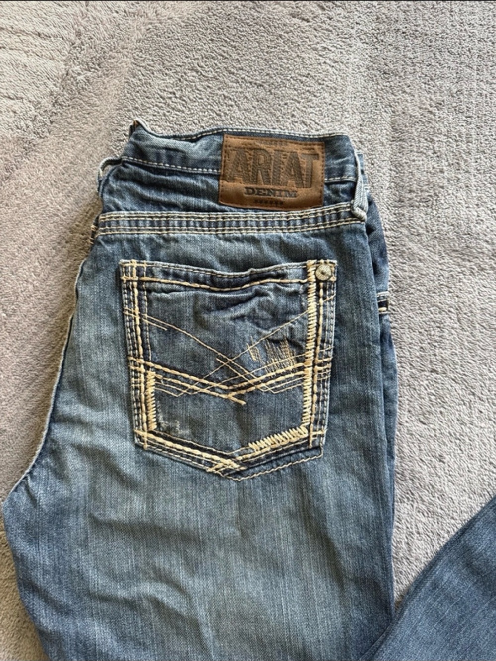 Ariat Medium Blue Straight-Leg Men's Jeans - Picture 6 of 6